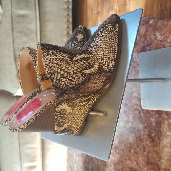 Jessica Simpson Heilo mule - Picture 1 of 6